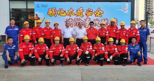 蓬江區(qū)組織轄區(qū)大型商貿(mào) 危險化學(xué)品企業(yè)開展 實(shí)戰(zhàn)大練兵 應(yīng)急演練