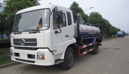 專業(yè)吸糞車與吸污車導(dǎo)購(gòu)指南 東風(fēng)8方吸糞車、東風(fēng)天錦吸糞車及程力專汽廠家解析